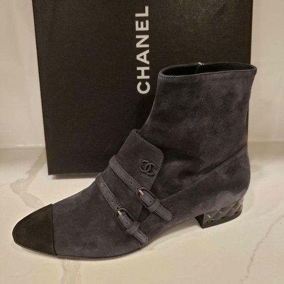 CHANEL 18B Suede Buckled Pointed Toe Short Ankle Booties Boots - Picture 2 of 12